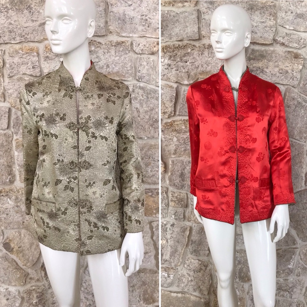 Vintage 1960s Chinese Short Brown Red Reversible Floral Jacket Frog Closures